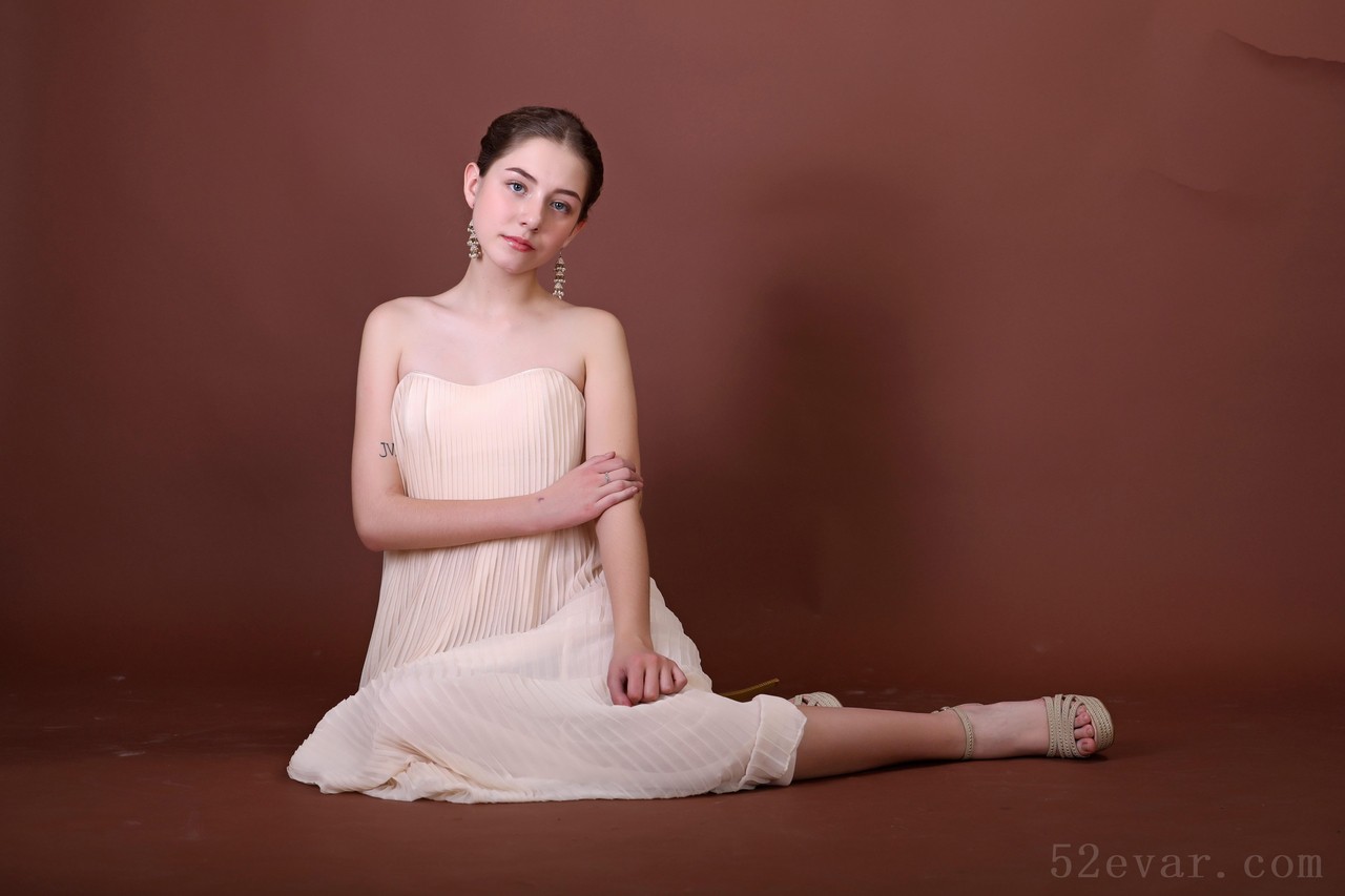 Alissa精品写真套图第一弹